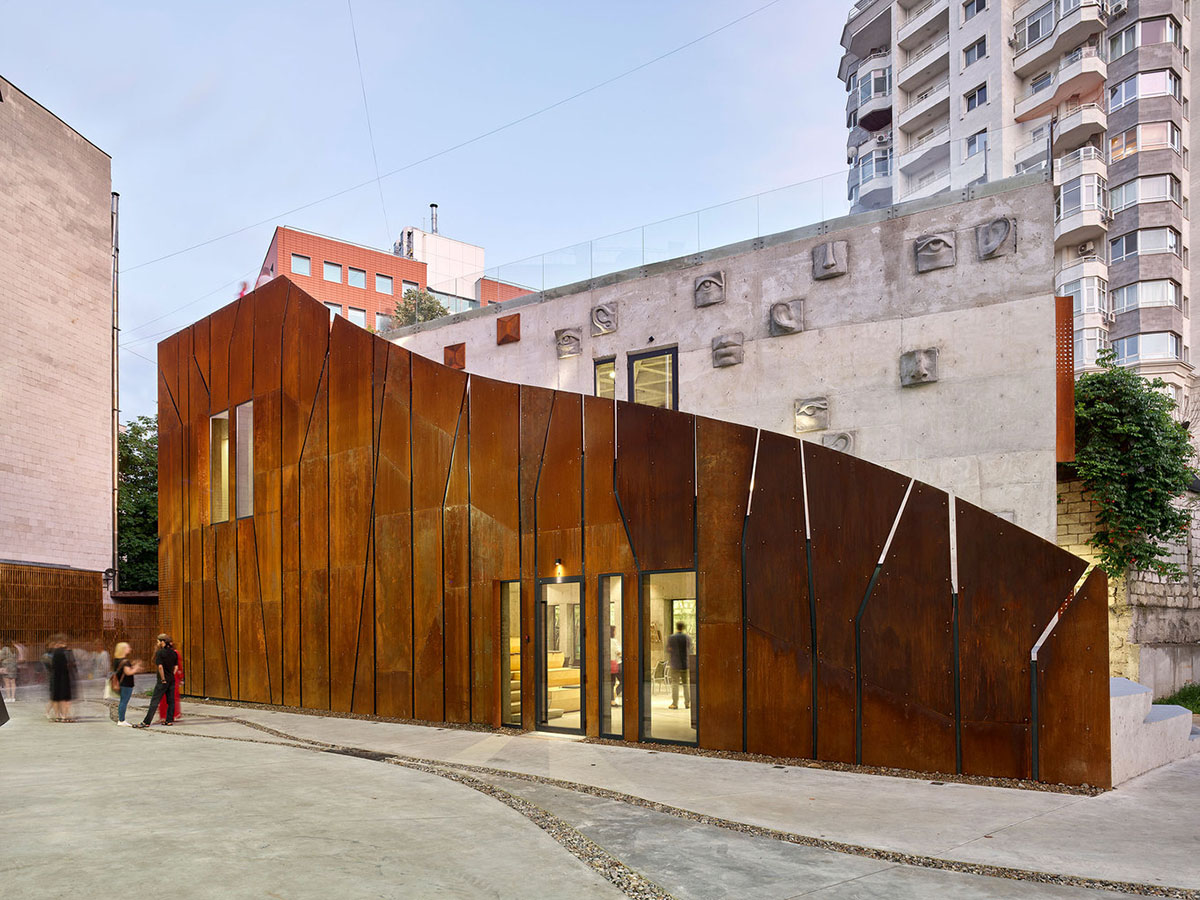 Maxim Calujac converts historical building into creative center with public stairways in Moldova