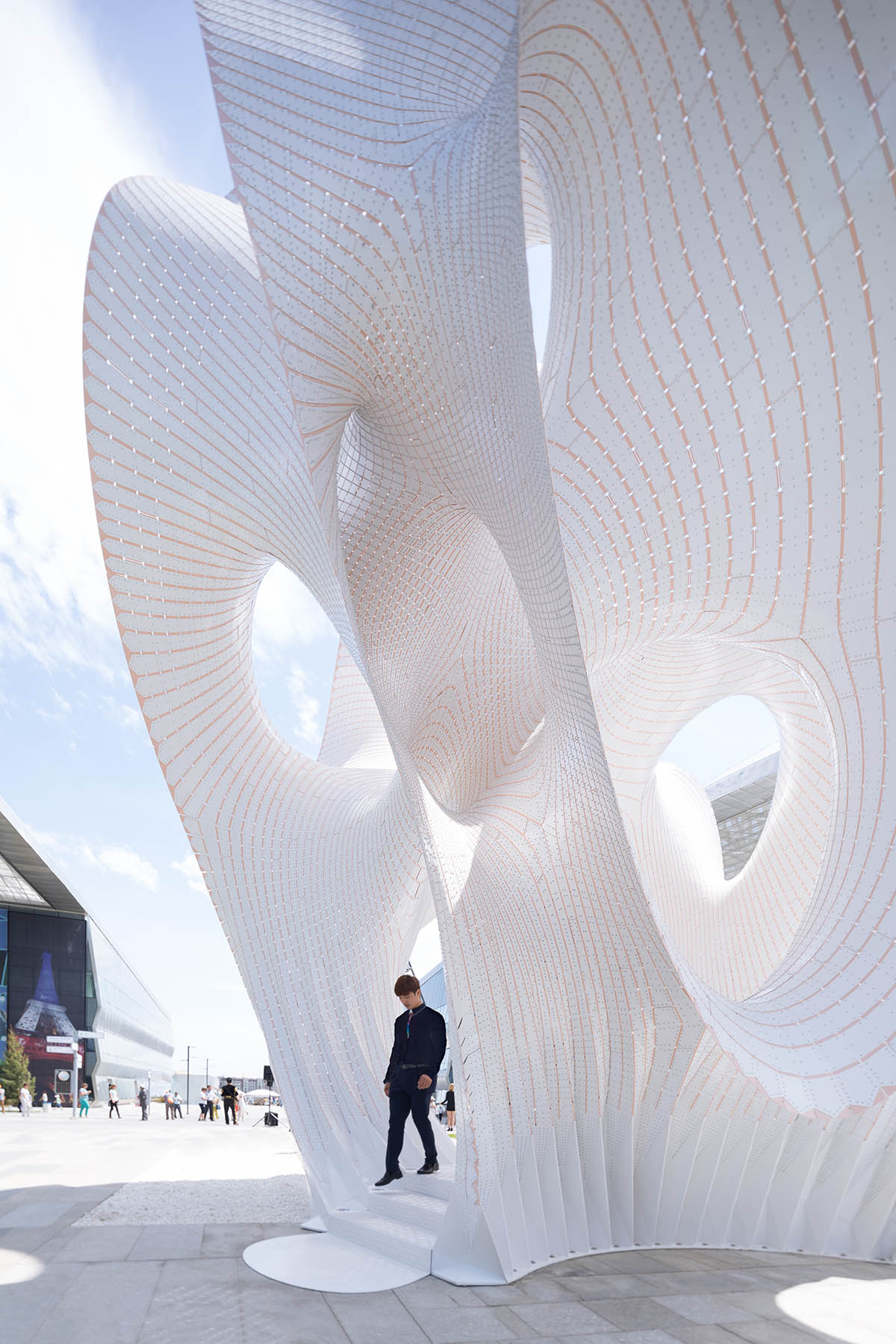 Marc Fornes created ultra-thin contorted installation for Astana’s World Expo 2017