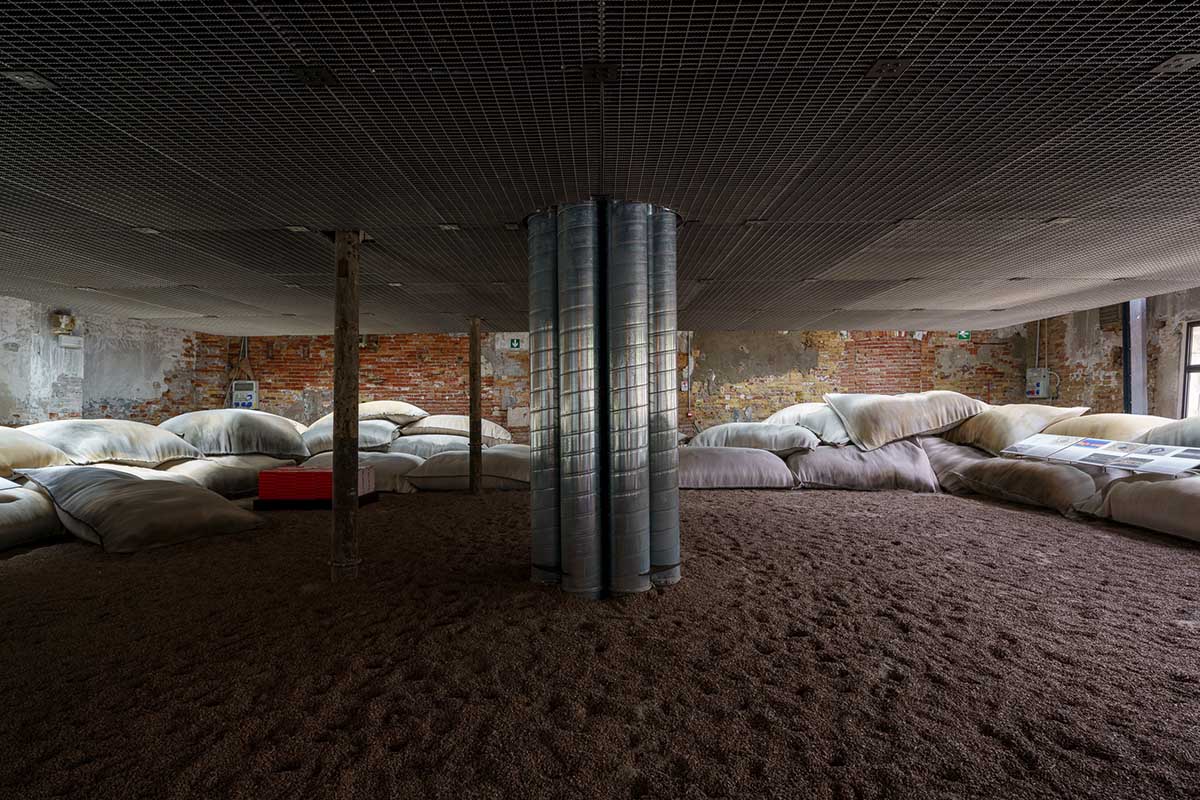 Bahrain Pavilion: Innovations in Passive Cooling and Shading at the Venice Architecture Biennale