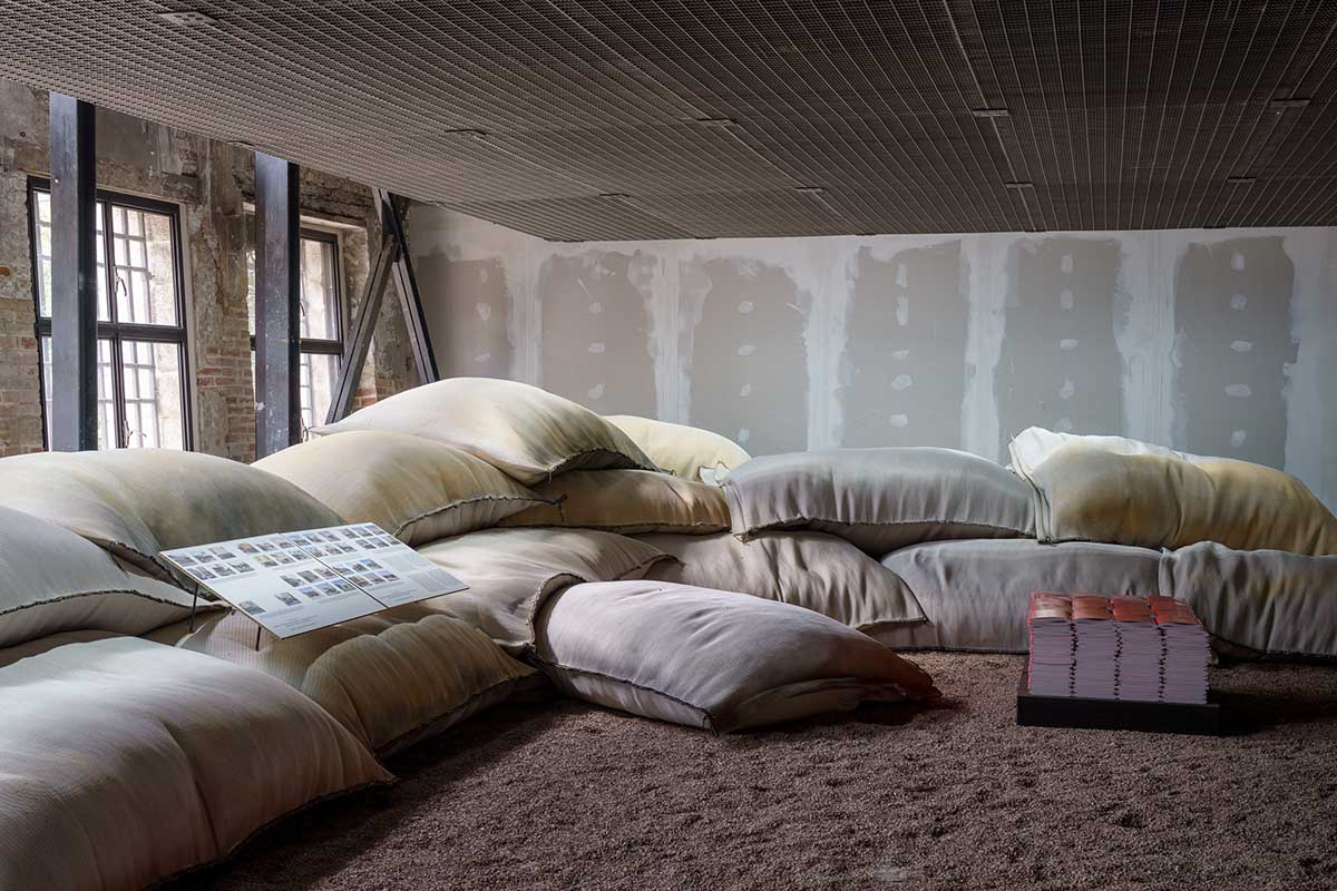 Bahrain Pavilion: Innovations in Passive Cooling and Shading at the Venice Architecture Biennale