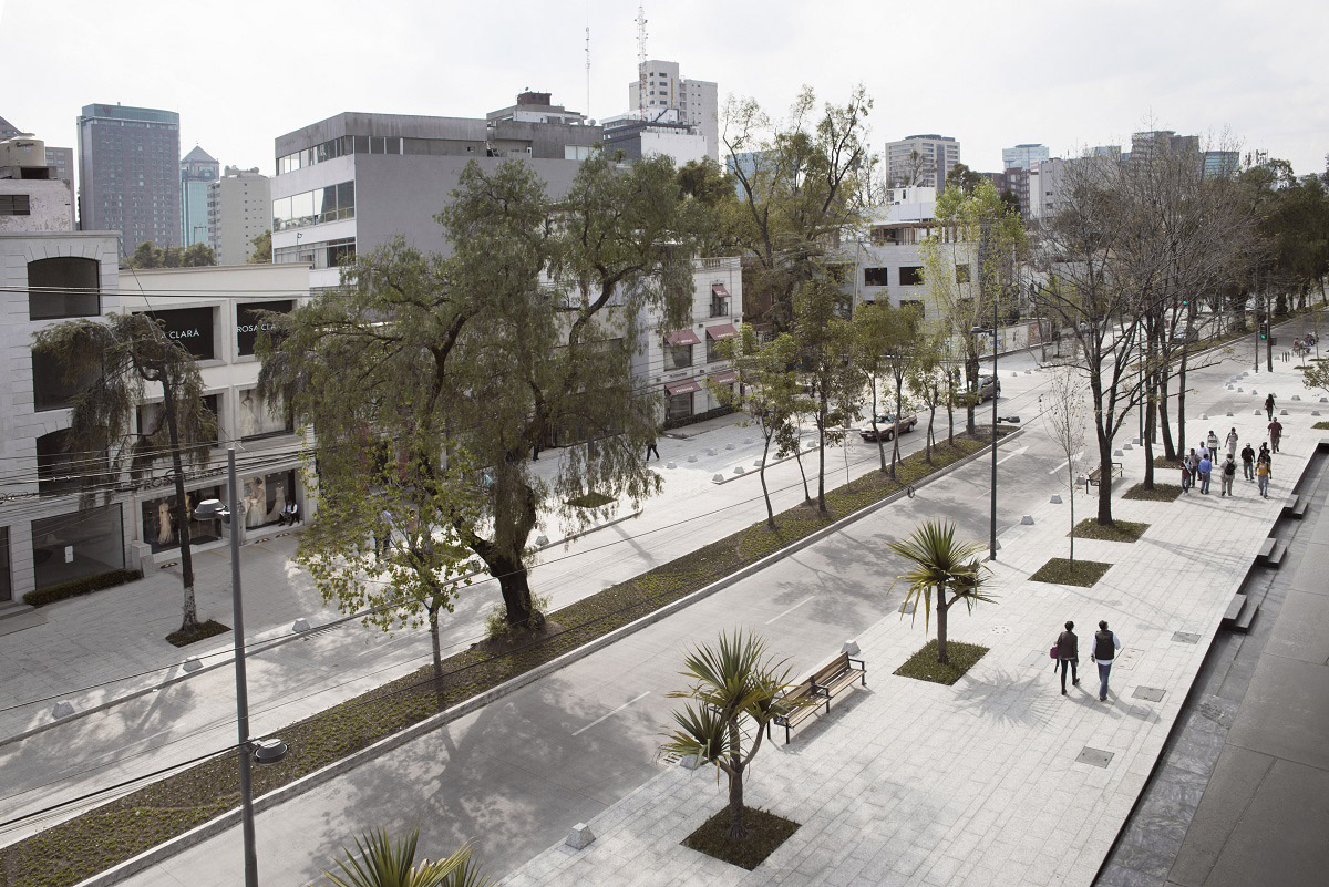 BGP Arquitectura gives a new face to a commercial corridor in Mexico City