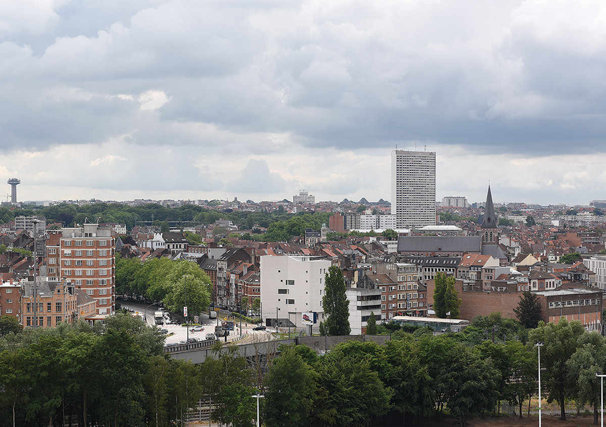 MSA/V+ wins 2017 Emerging Architect Prize with NAVEZ - 5 social units in Belgium