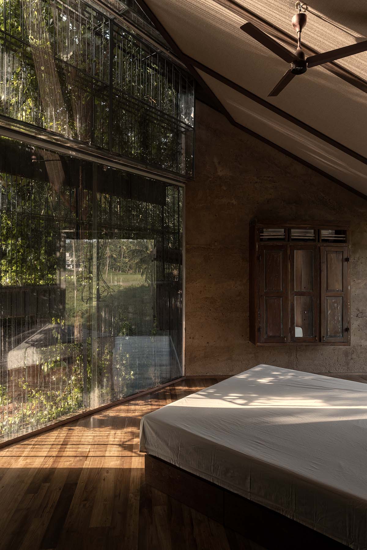 Wallmakers turns Nisarga Art Hub's spacious roof into an open air amphitheatre in Kerala