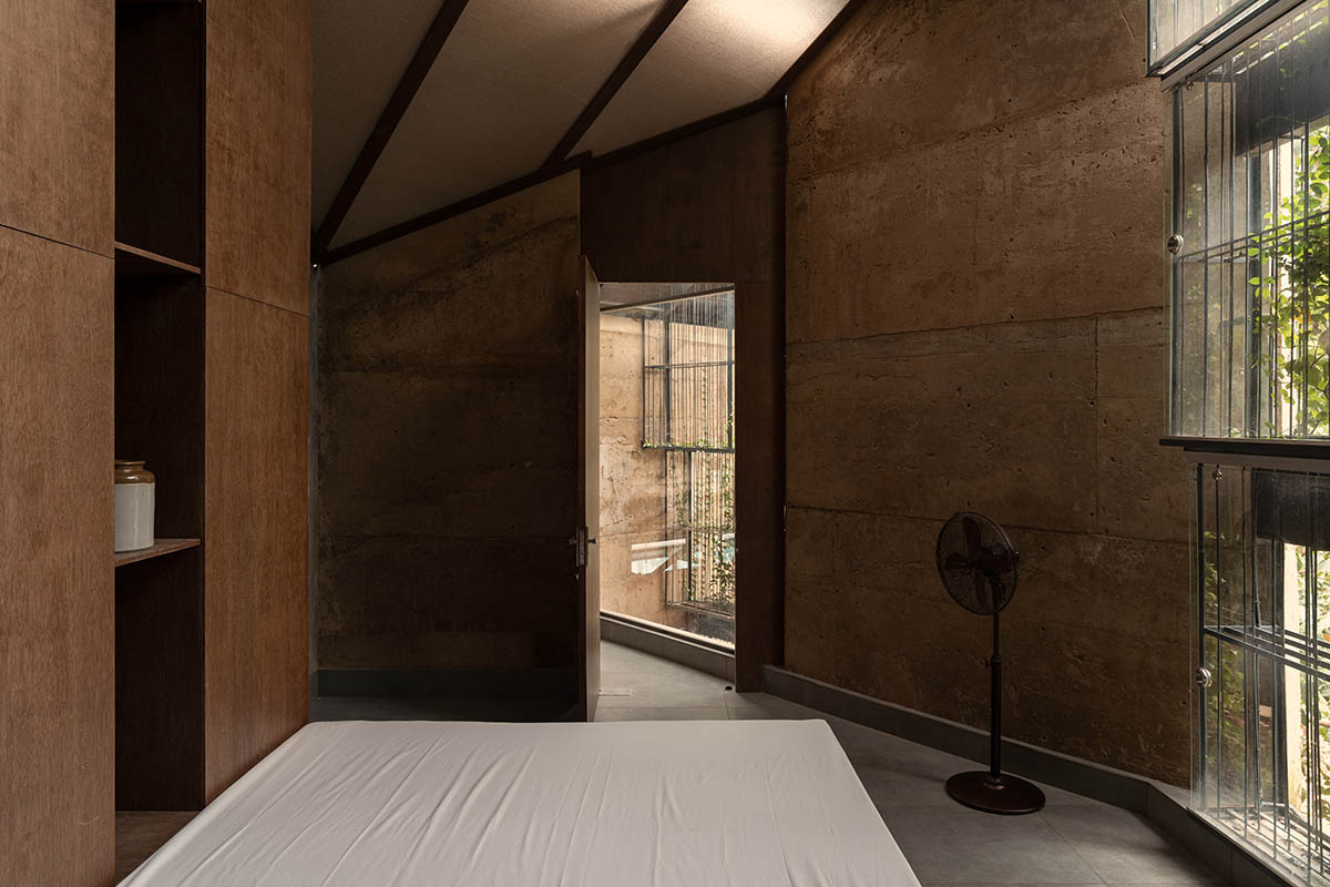 Wallmakers turns Nisarga Art Hub's spacious roof into an open air amphitheatre in Kerala