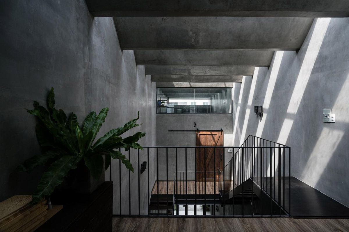 23o5 studio built narrow Tien House that can be adaptable to comfortable lifestyle in Vietnam 