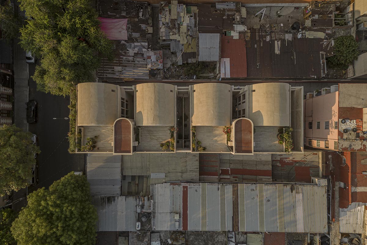 Bloqe Arquitectura designs Mariano Azuela 194 residential building with barrel vaults