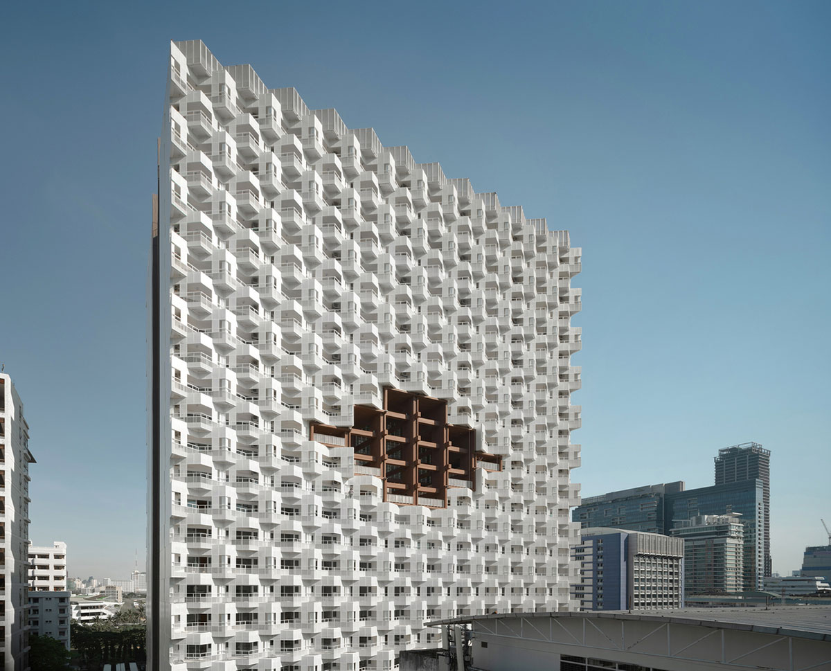 Plan Architect designs dormitory building with zigzag balconies ensuring more sunlight in Thailand