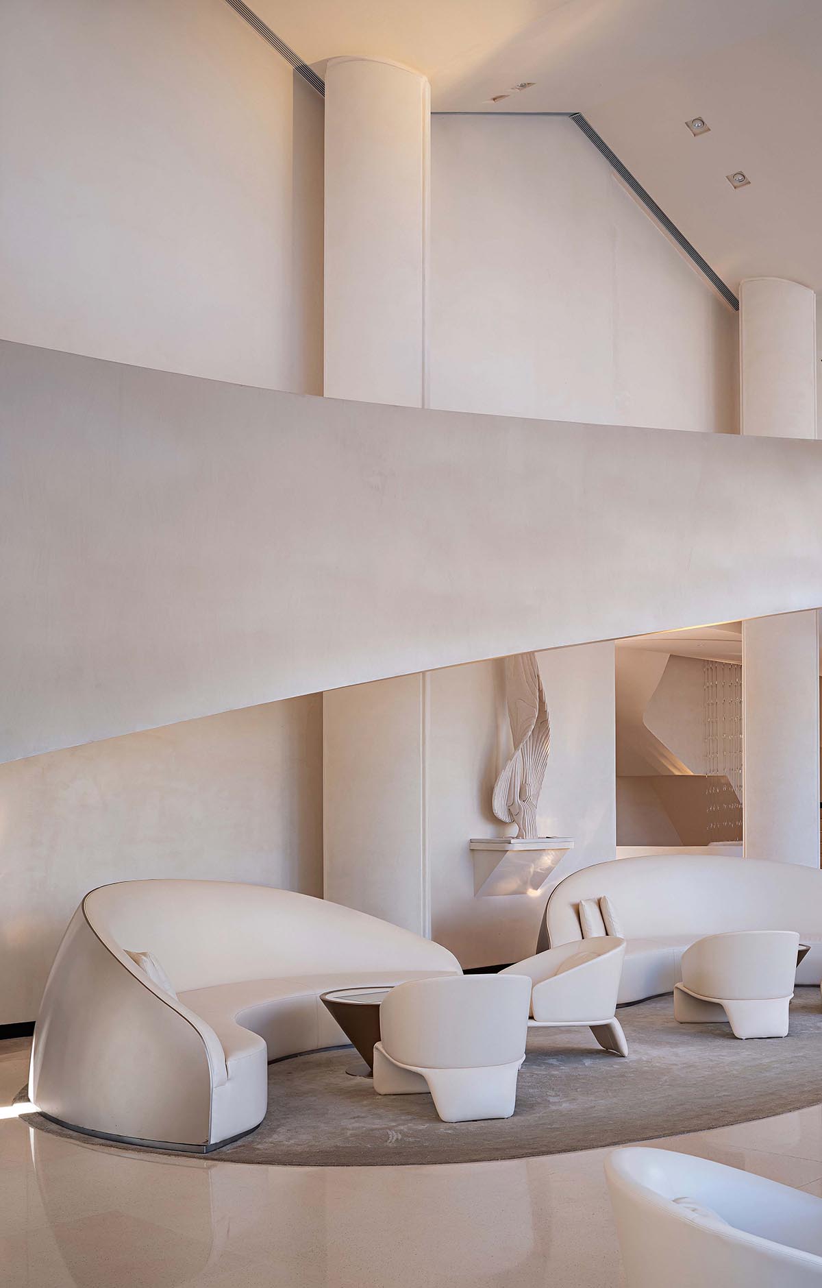 GBD Design creates interiors for clubhouse with fluid forms and dynamic sculptures in China