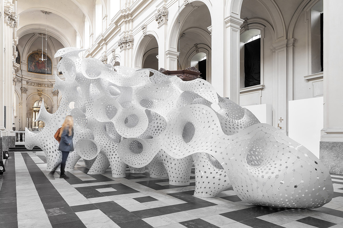 Marc Fornes created coral-like installation for Bruges Triennale themed as Liquid City