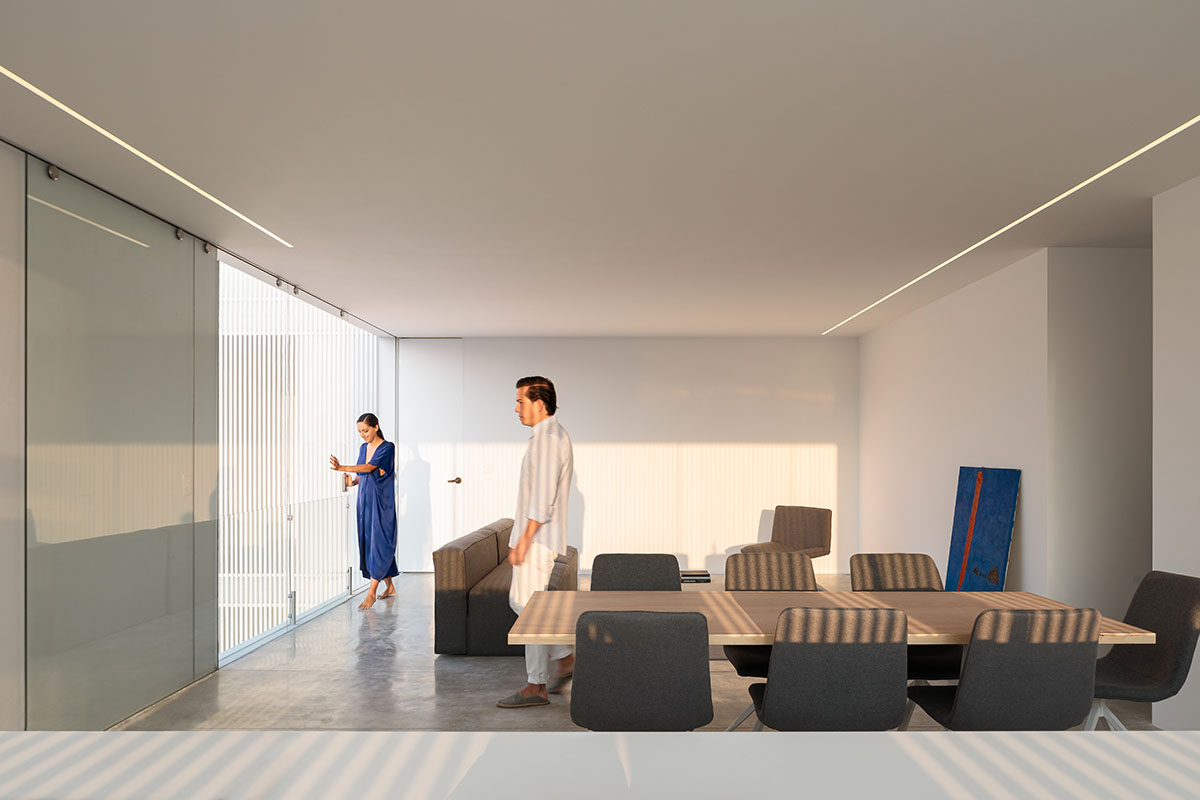 HW Studio adds lacework-looking façade to all-white house in Mexico