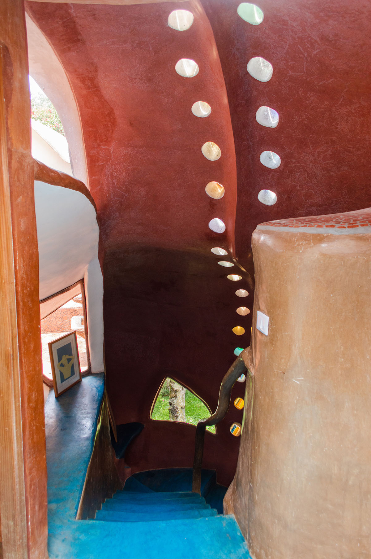 Danilo Veras Godoy's octopus-shaped House of Miracles recaptured in photos by Naser Nader Ibrahim
