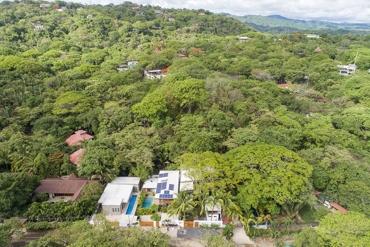 VA Studio completes Casa Besos in Costa Rican jungle