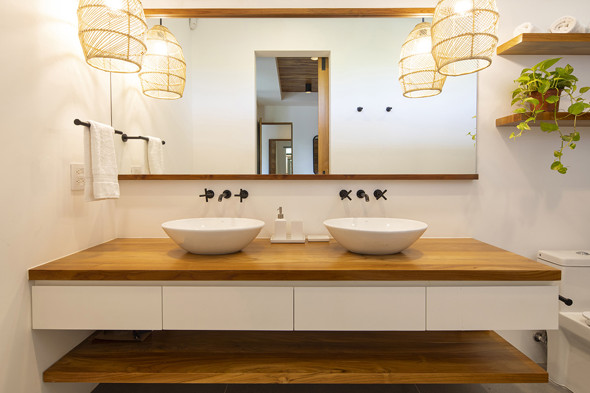 VA Studio completes Casa Besos in Costa Rican jungle