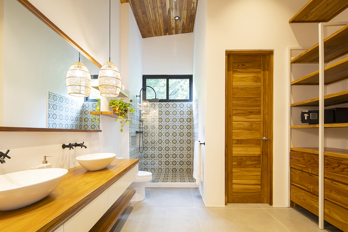 VA Studio completes Casa Besos in Costa Rican jungle