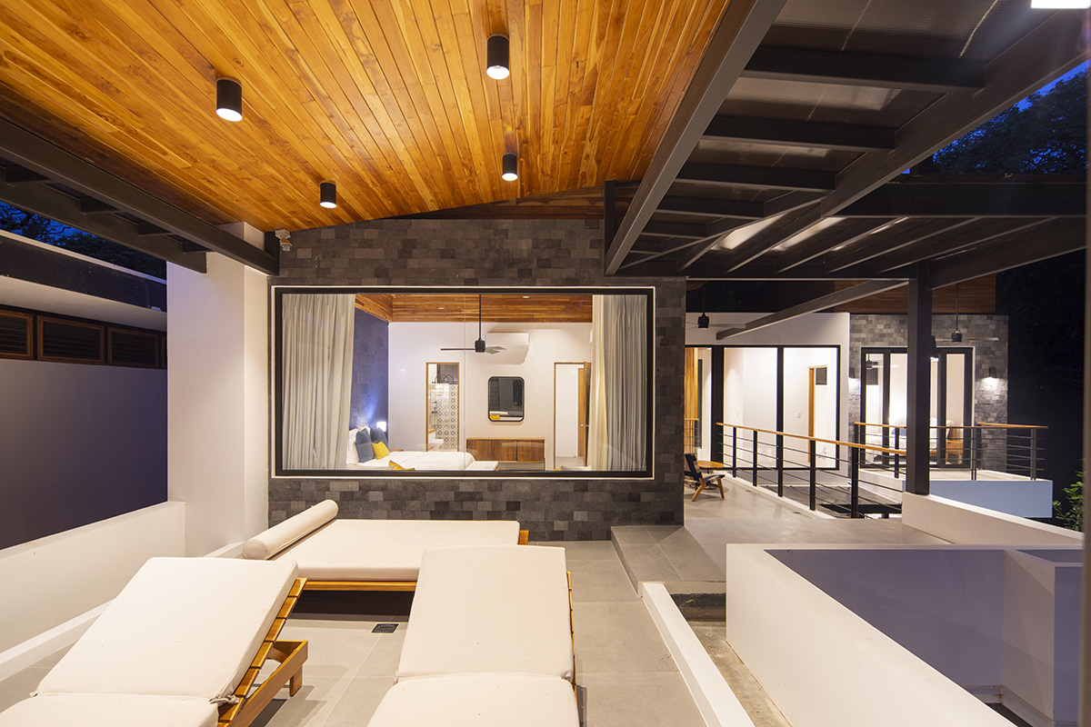 VA Studio completes Casa Besos in Costa Rican jungle