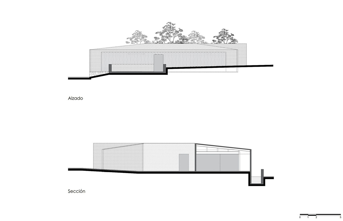 Iv&aacute;n Mar&iacute;n and Doho constructivo complete cultural center made of variations of mud brick walls