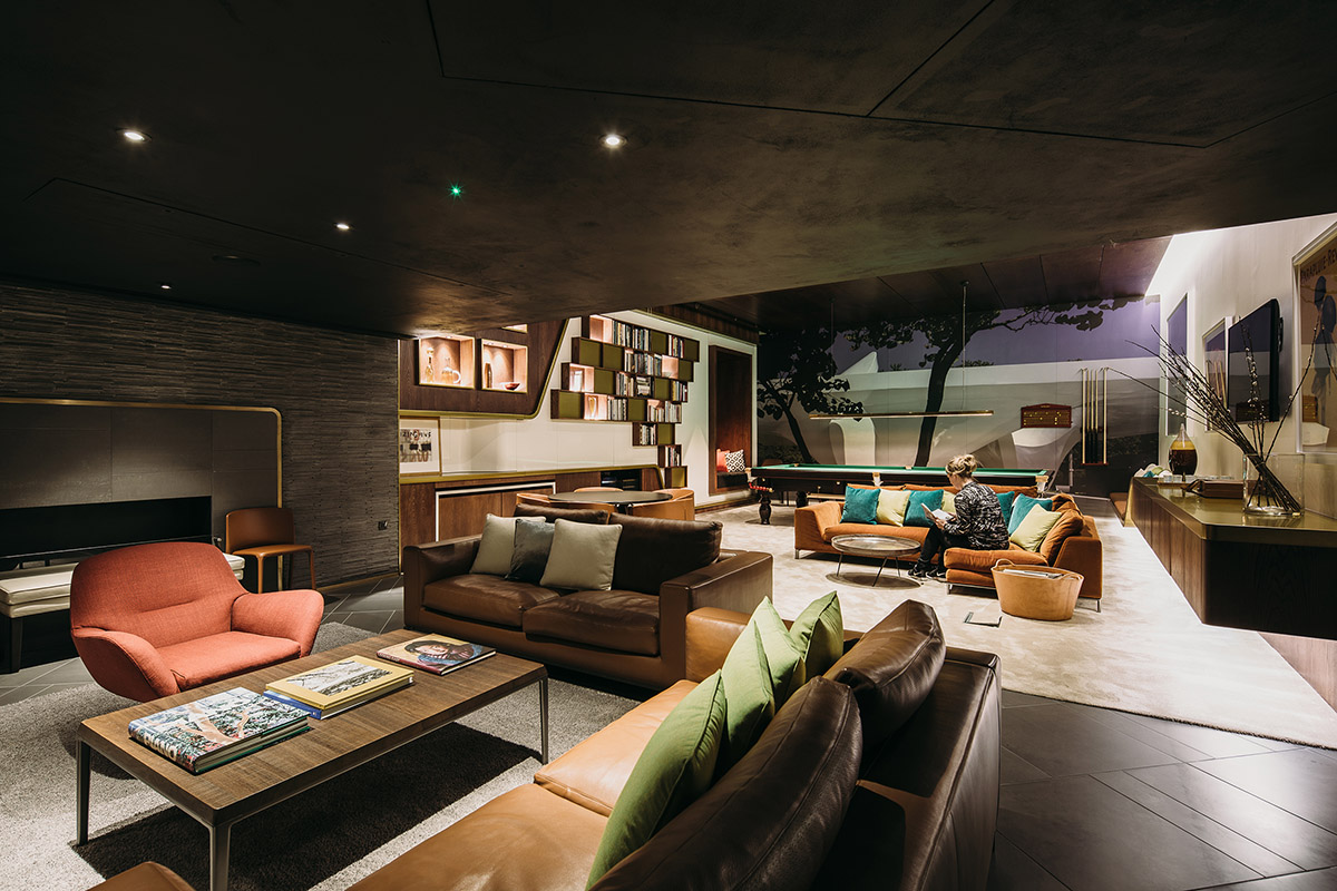 UNStudio’s remodelled facade for Canaletto tower creates