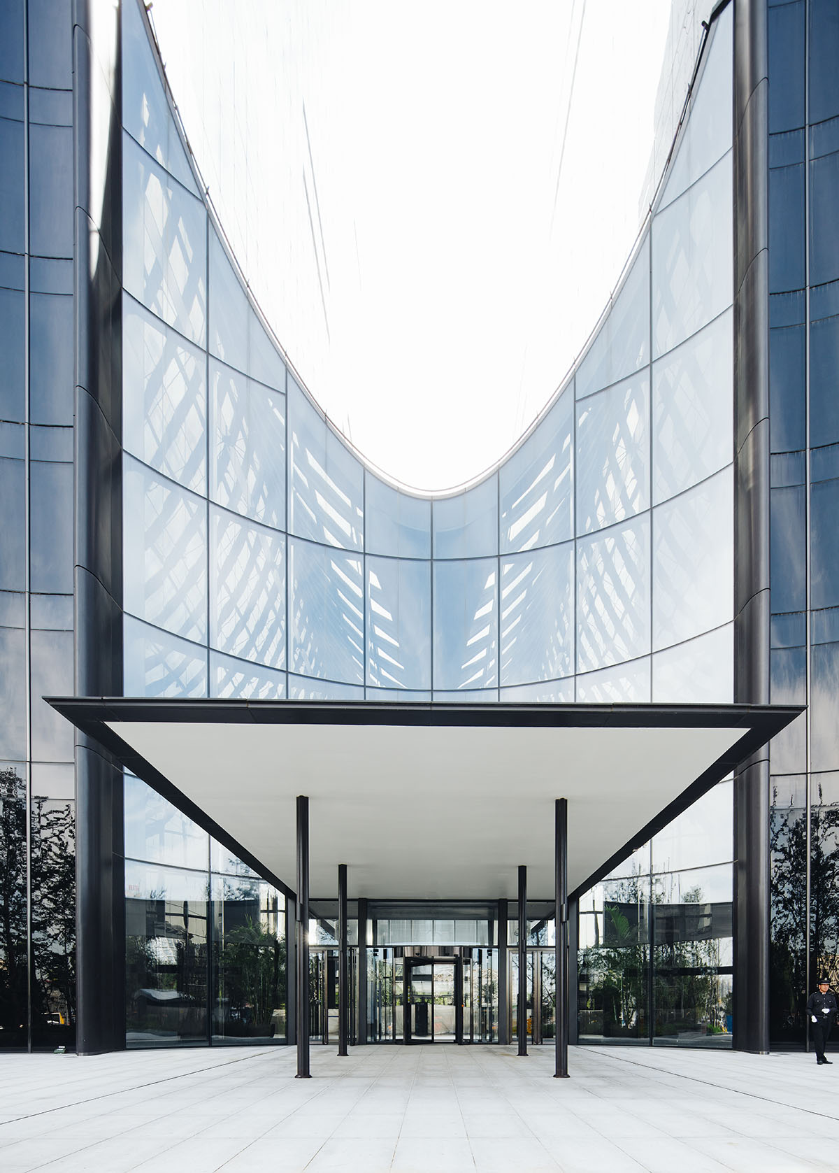 MAD’s mountain-like Chaoyang Park Plaza in Beijing is almost complete