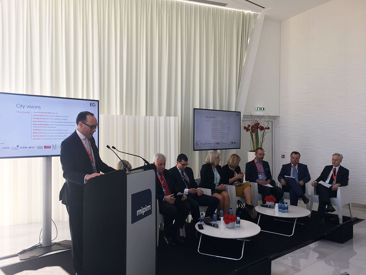 What should be City Visions across the globe to increase liveability?