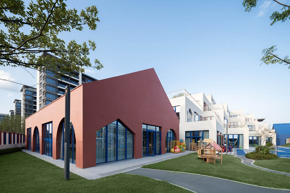 CLOU architects completes kindergarten with white stacked blocks in Liangzhu
