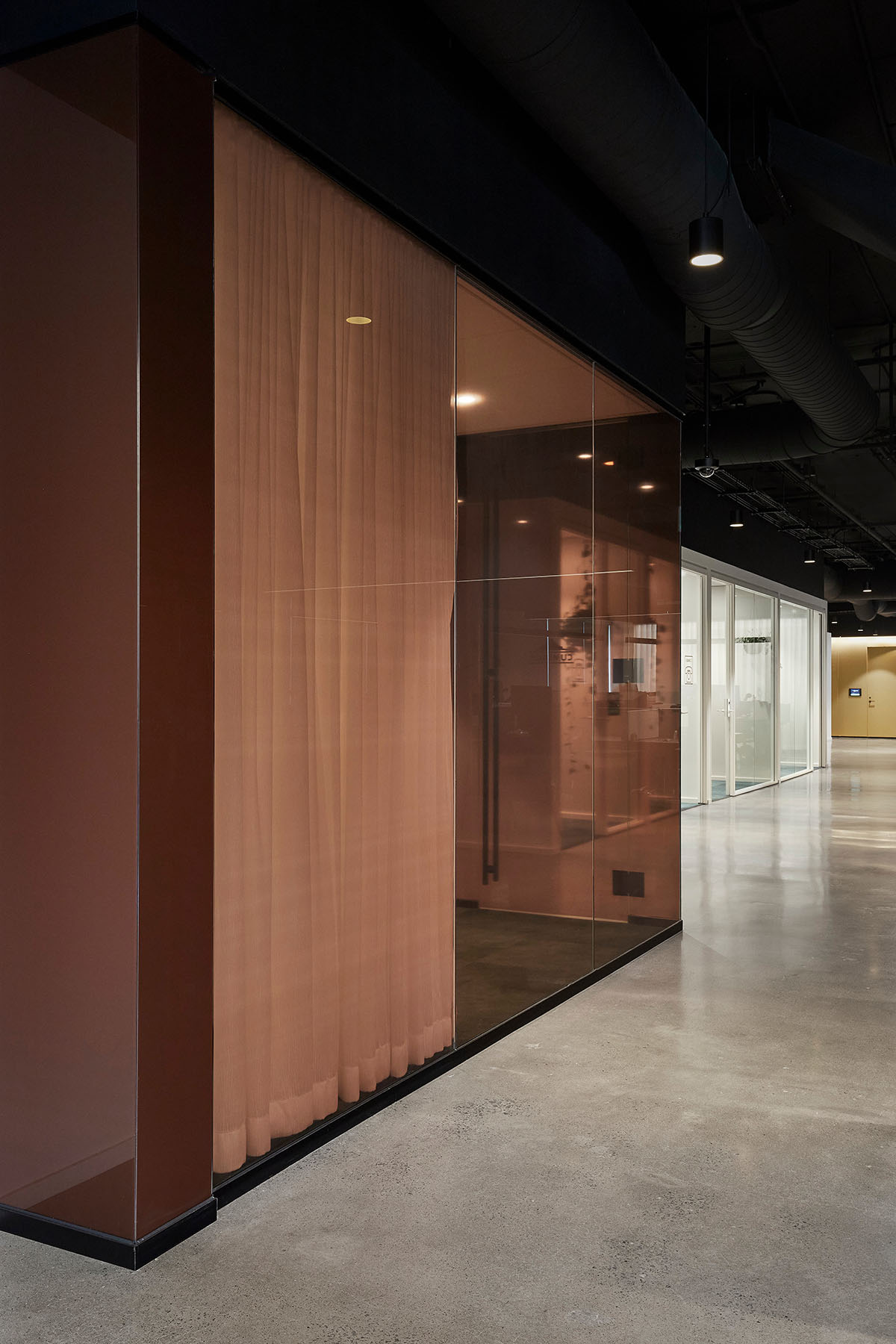 Office interiors by ACDF Architecture create 