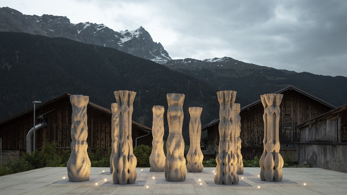 ETH Zurich and NCCR DFAB's monolithic columns present new tectonics of concrete printed architecture