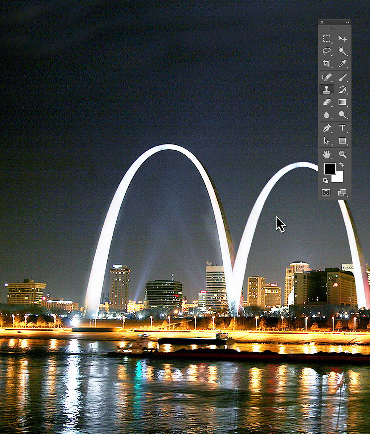 Winy Maas celebrates