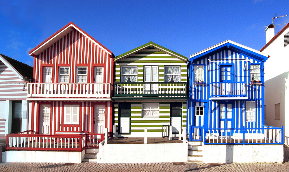 ARX interprets Portuguese’s old construction techniques with new form for Costa Nova Cultural Center
