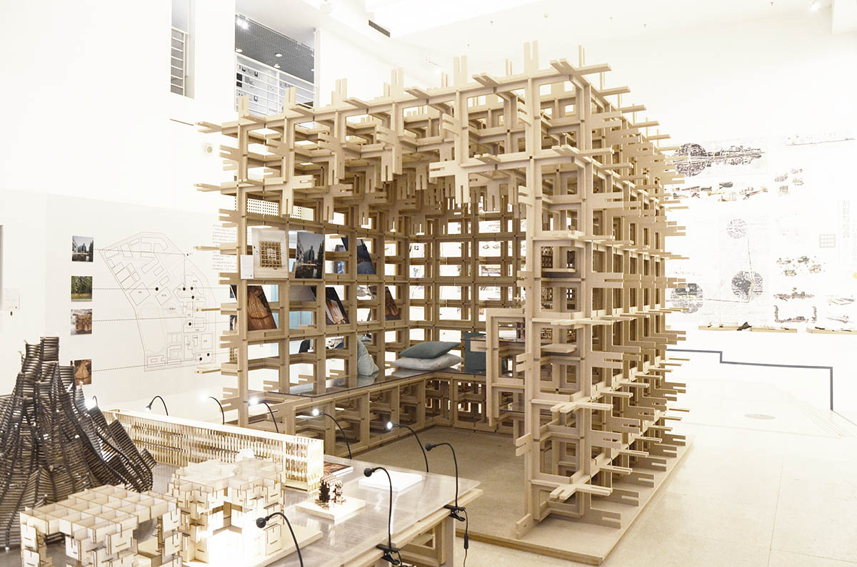 CAFAarchStudio10’s students designed seven installations creating personalized forms with wood