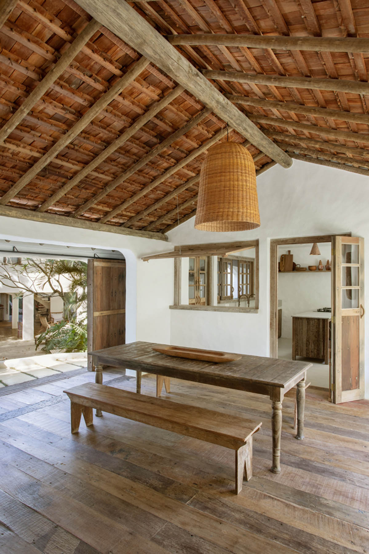 Trancoso House by Est&uacute;dio OR+K and TODOS Arquitetura features rustic details in Trancoso, Brazil