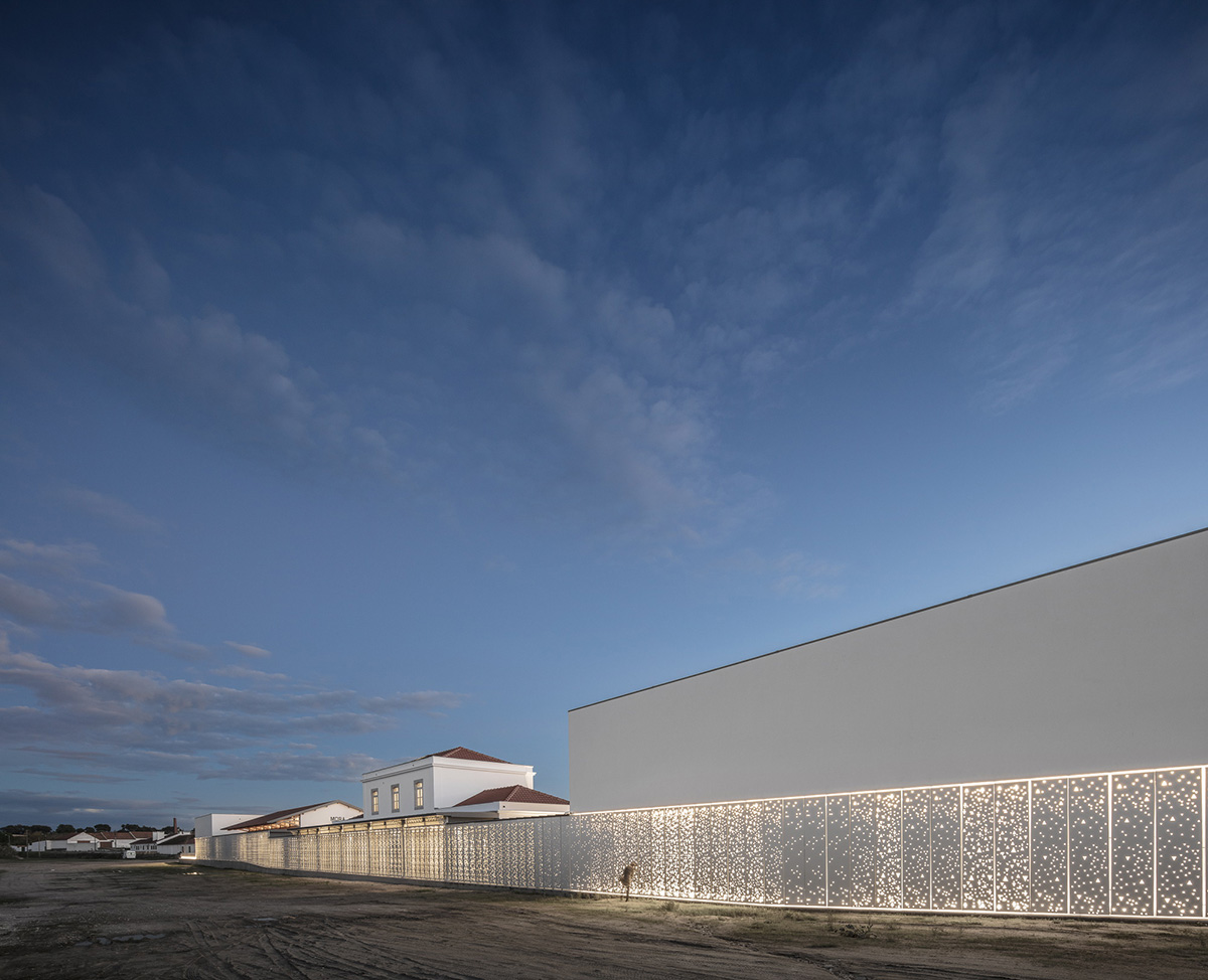 CVDB architects and Tiago Filipe Santos combine an old railway station with Mora Megalithic Museum