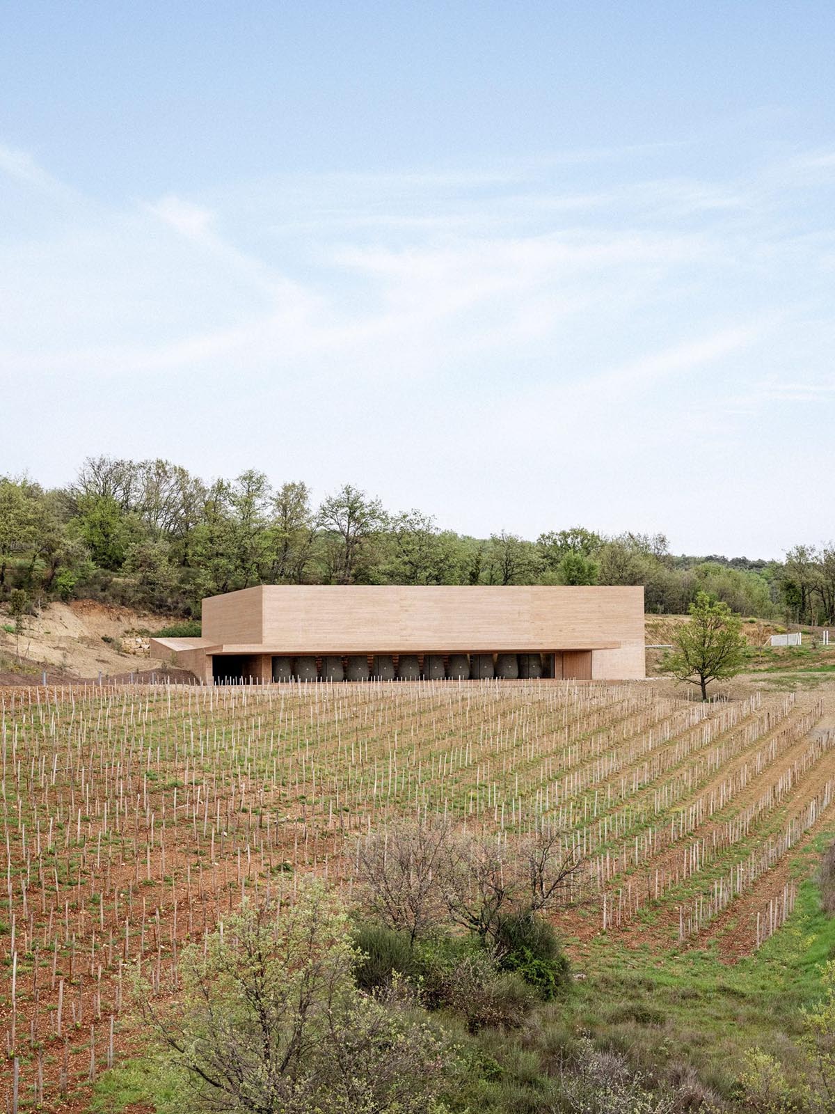 Atelier Marc Barani completes earth-toned winery overlooking vineyards in Ménerbes, France
