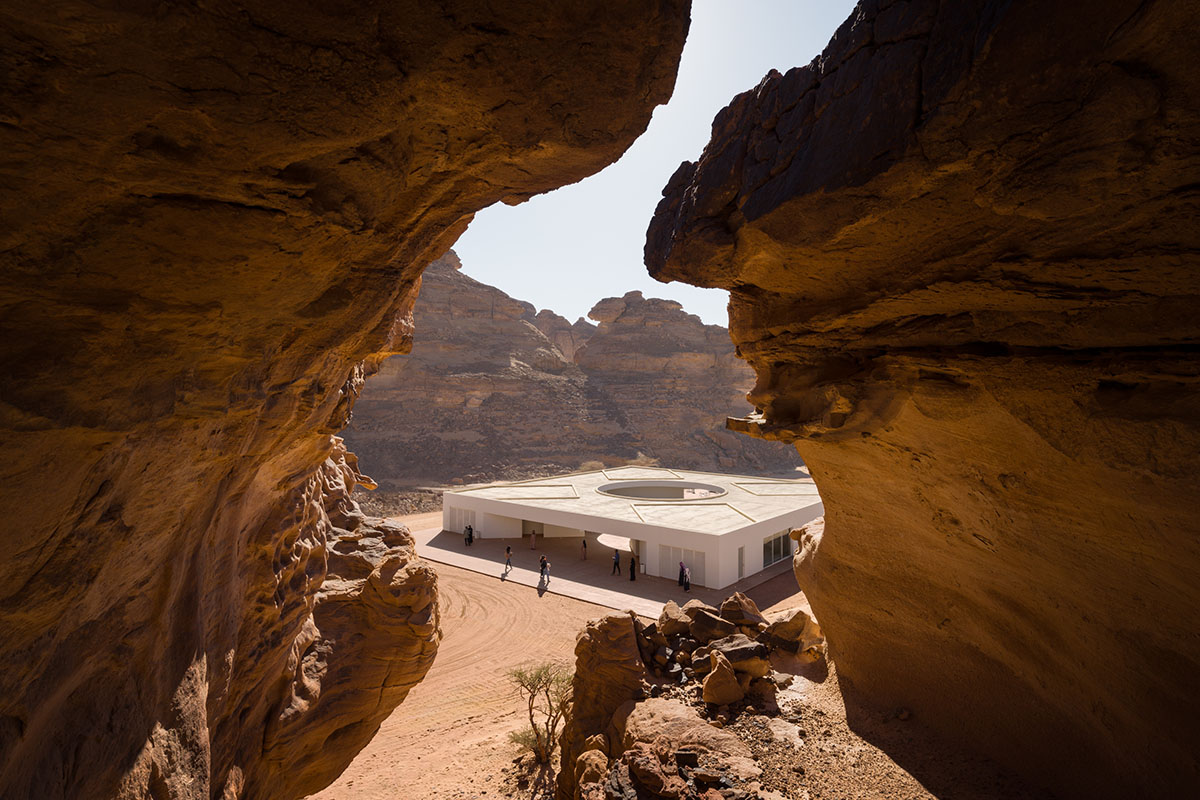 Visitor centre by KWY.studio features diagonally-arranged interior on Saudi Arabian desert 