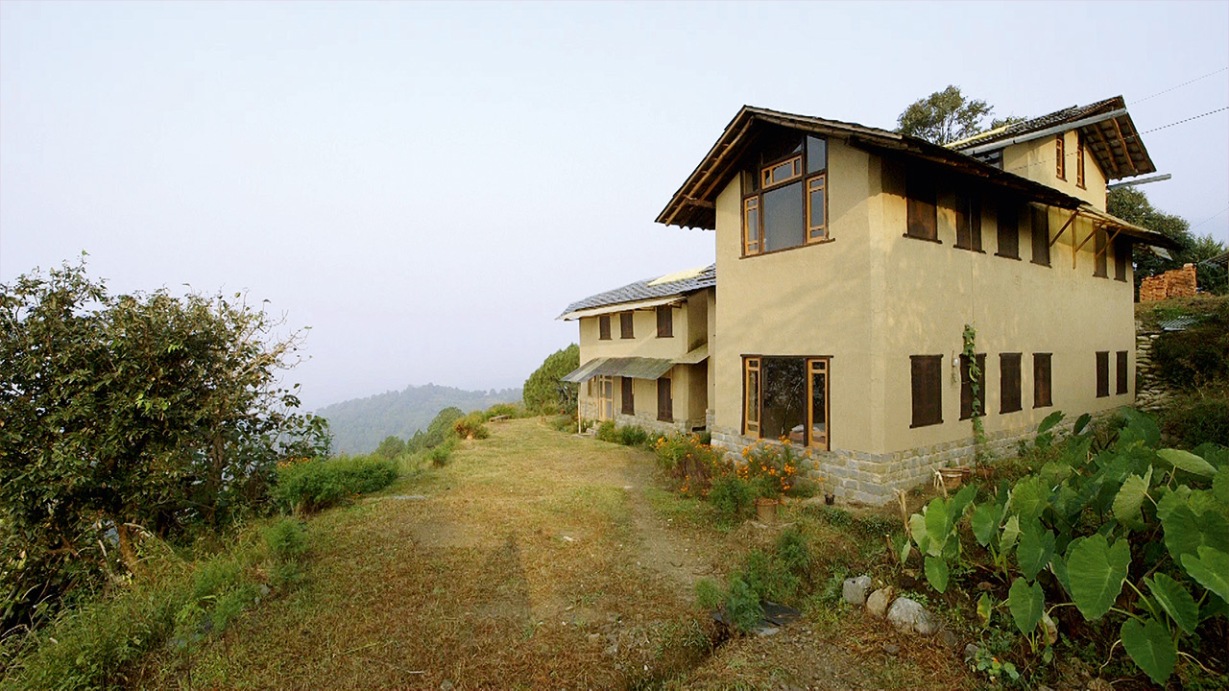 didi-contractor-a-self-taught-architect-who-builds-in-mud-bamboo-stone