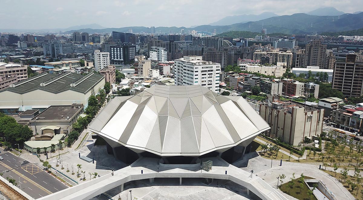 RUR Architecture DPC completes music center with crystalline geometry in Taiwan