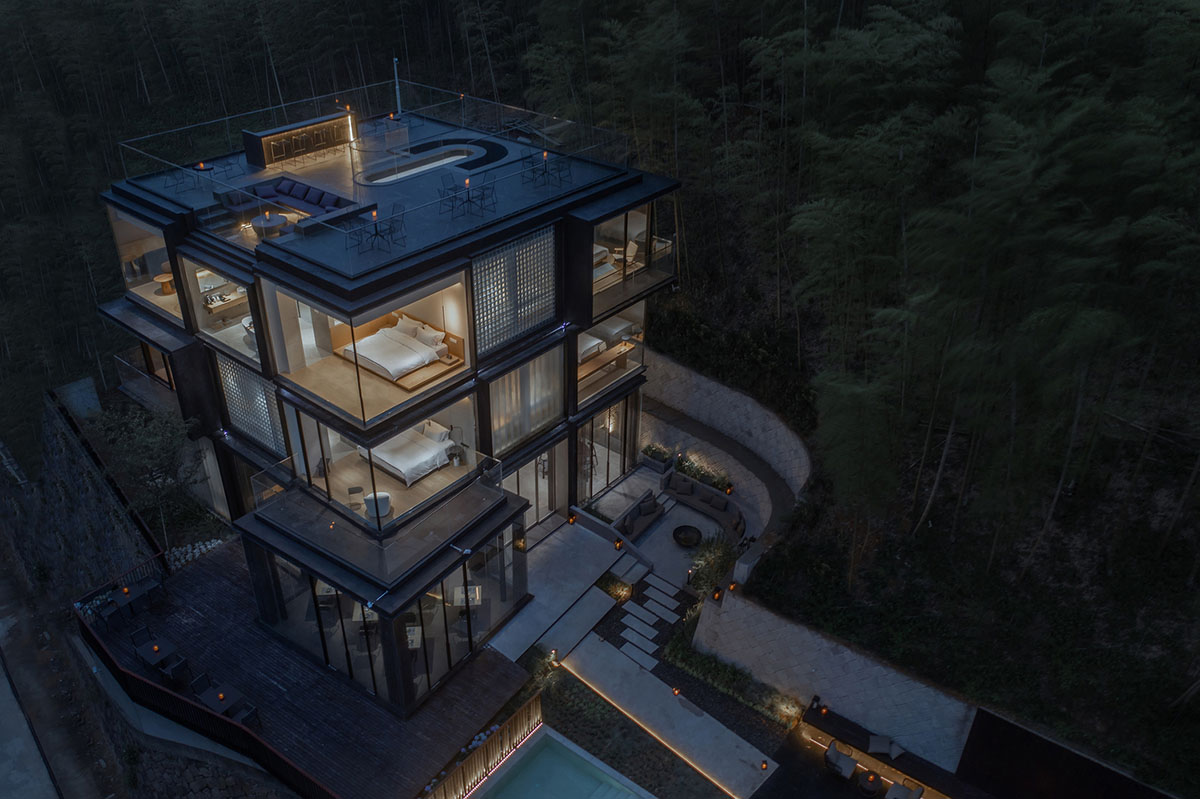 Cube Hotel, made of black skeleton, provides equal space to each room overlooking bamboo forests