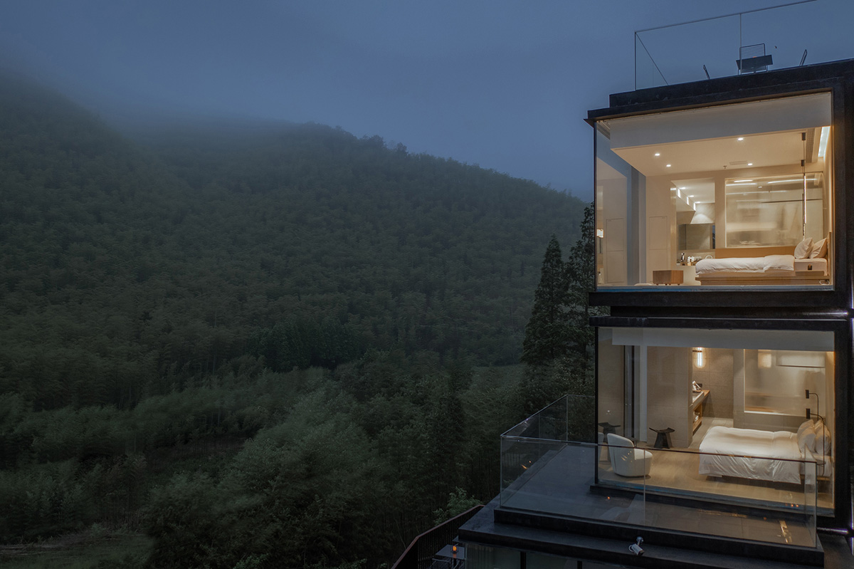 Cube Hotel, made of black skeleton, provides equal space to each room overlooking bamboo forests