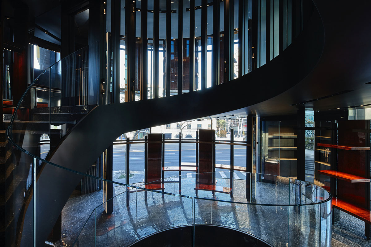 Ateliers Jean Nouvel wraps Dolce & Gabbana's Seoul store with four pillars made of black granite