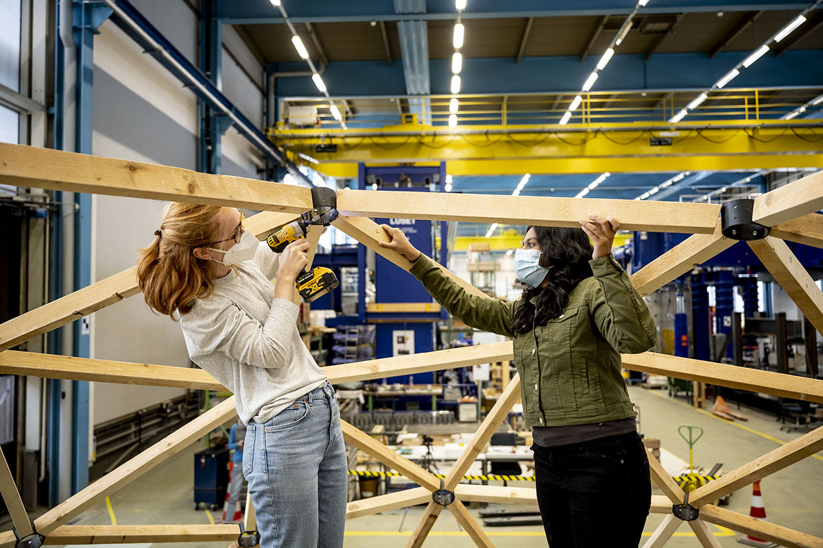 ETH Zurich students create timber geodesic dome made solely from waste 