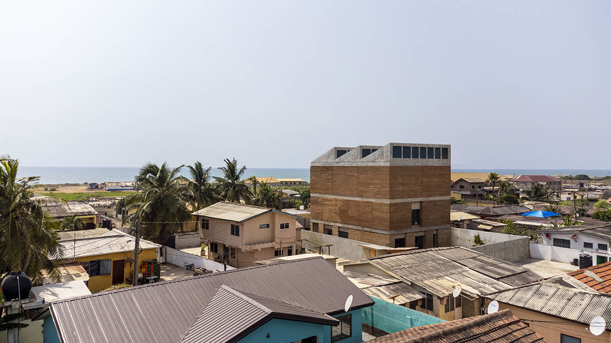 Adjaye Associates built a new home for dot.ateliers' community and art space in Accra