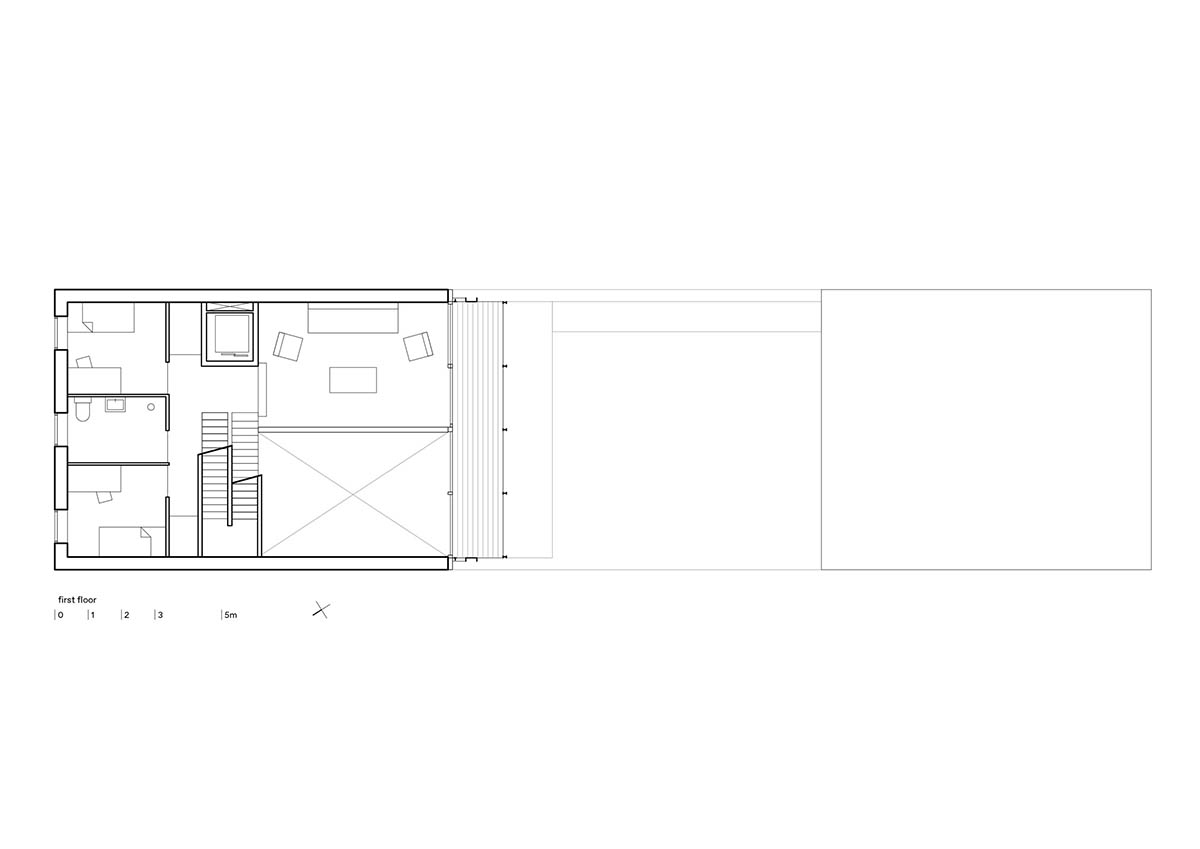 BETA built a three-generation house with open plan and free-form elements in Amsterdam