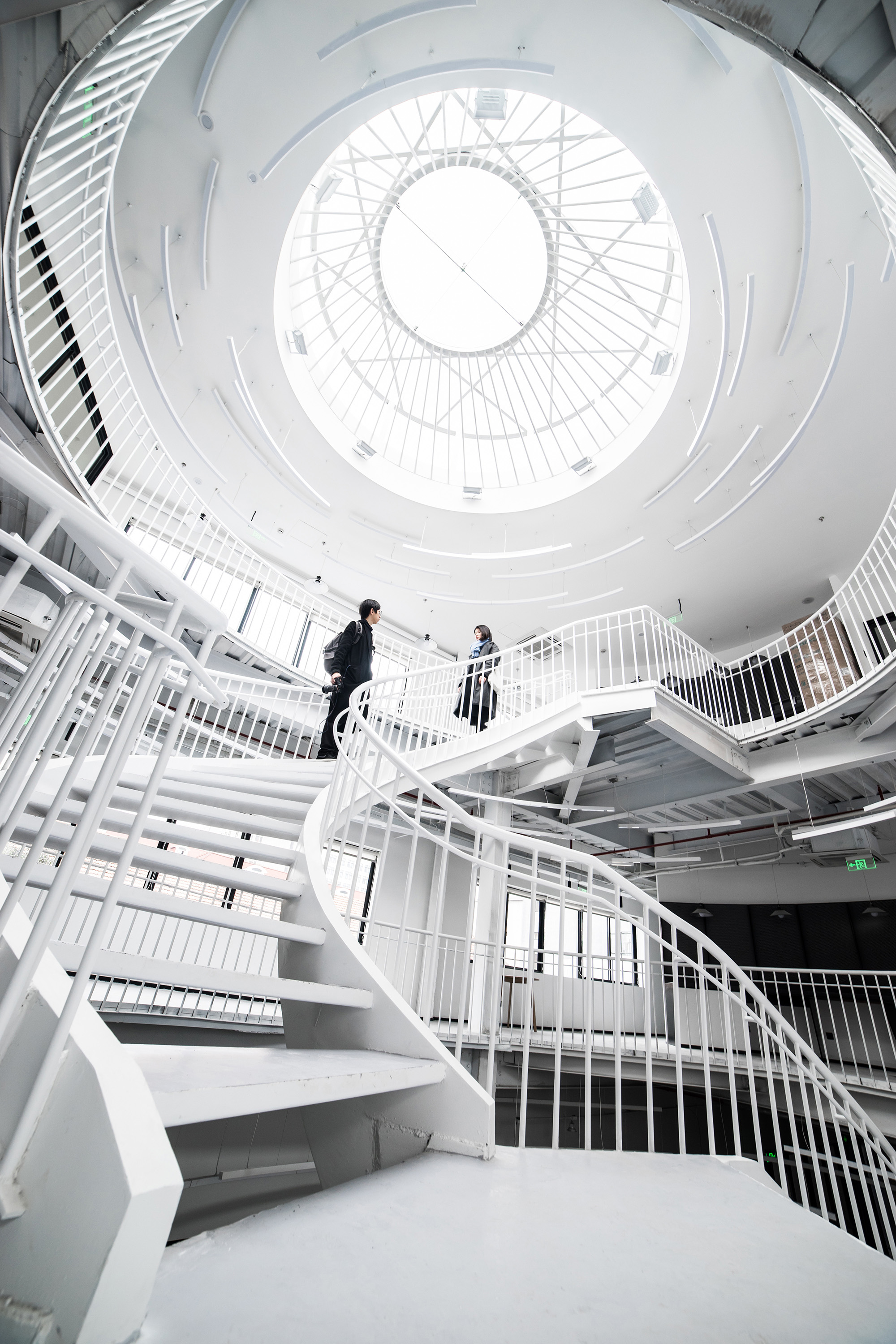 RoarcRenew converted 1980s Warehouse into a Co-working Space with Museum Exhibition Display Design