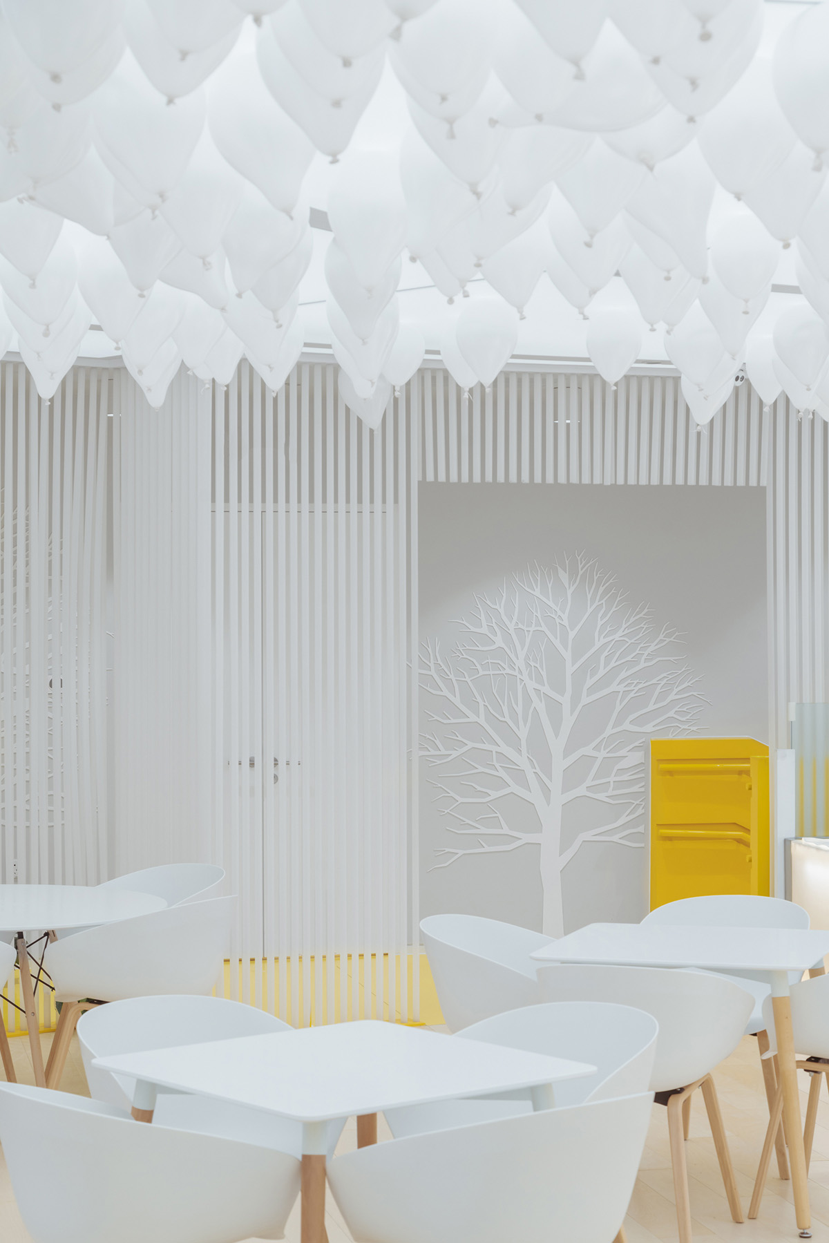 Wutopia Lab Designed a Restaurant as a Magical Neverland for Kids
