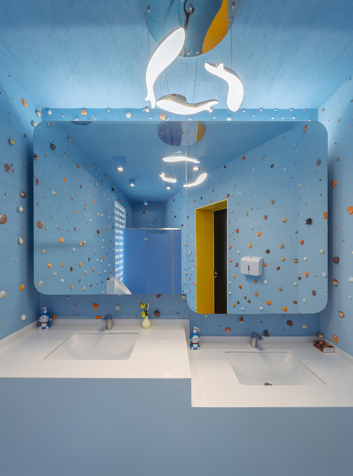 Wutopia Lab Designed a Restaurant as a Magical Neverland for Kids