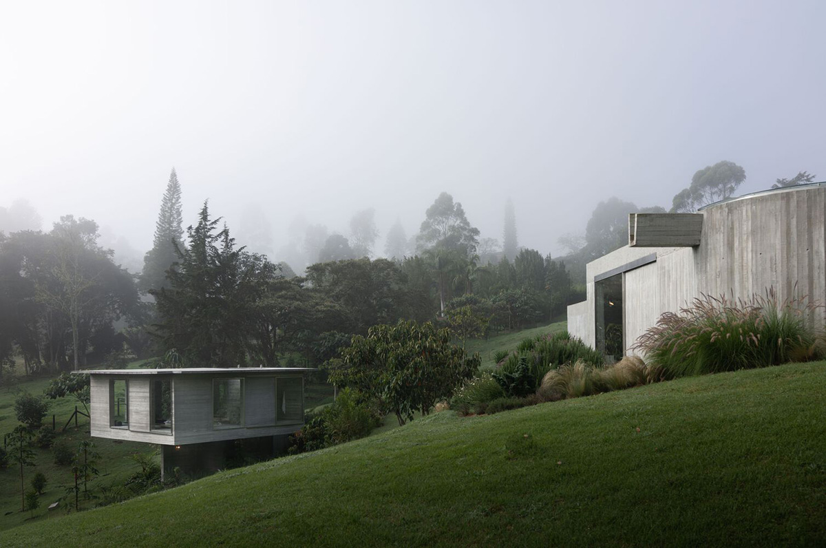 Ballen House in Colombia explores possibilities of living in larger spaces in a lush hilly terrain