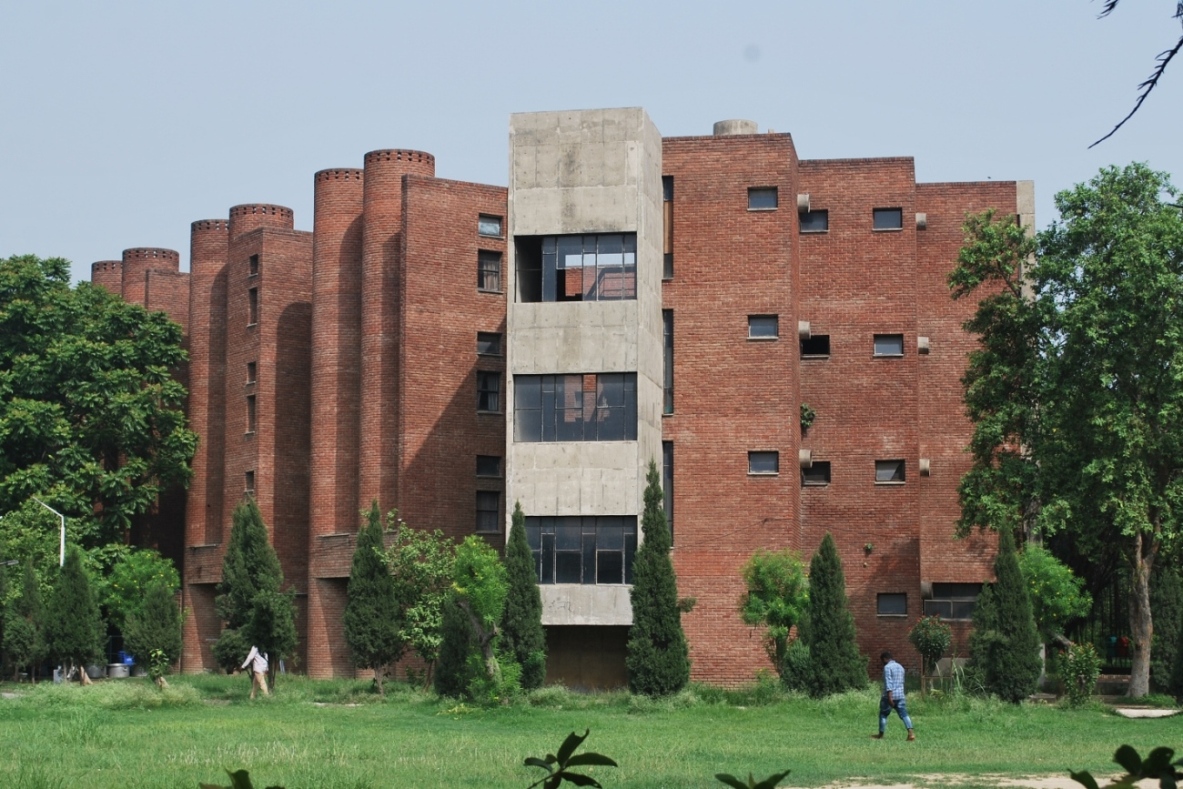 Jasbir Sachdev-Designed Guru Nanak Dev University, Amritsar Will Be Celebrating Golden Jubilee Soon