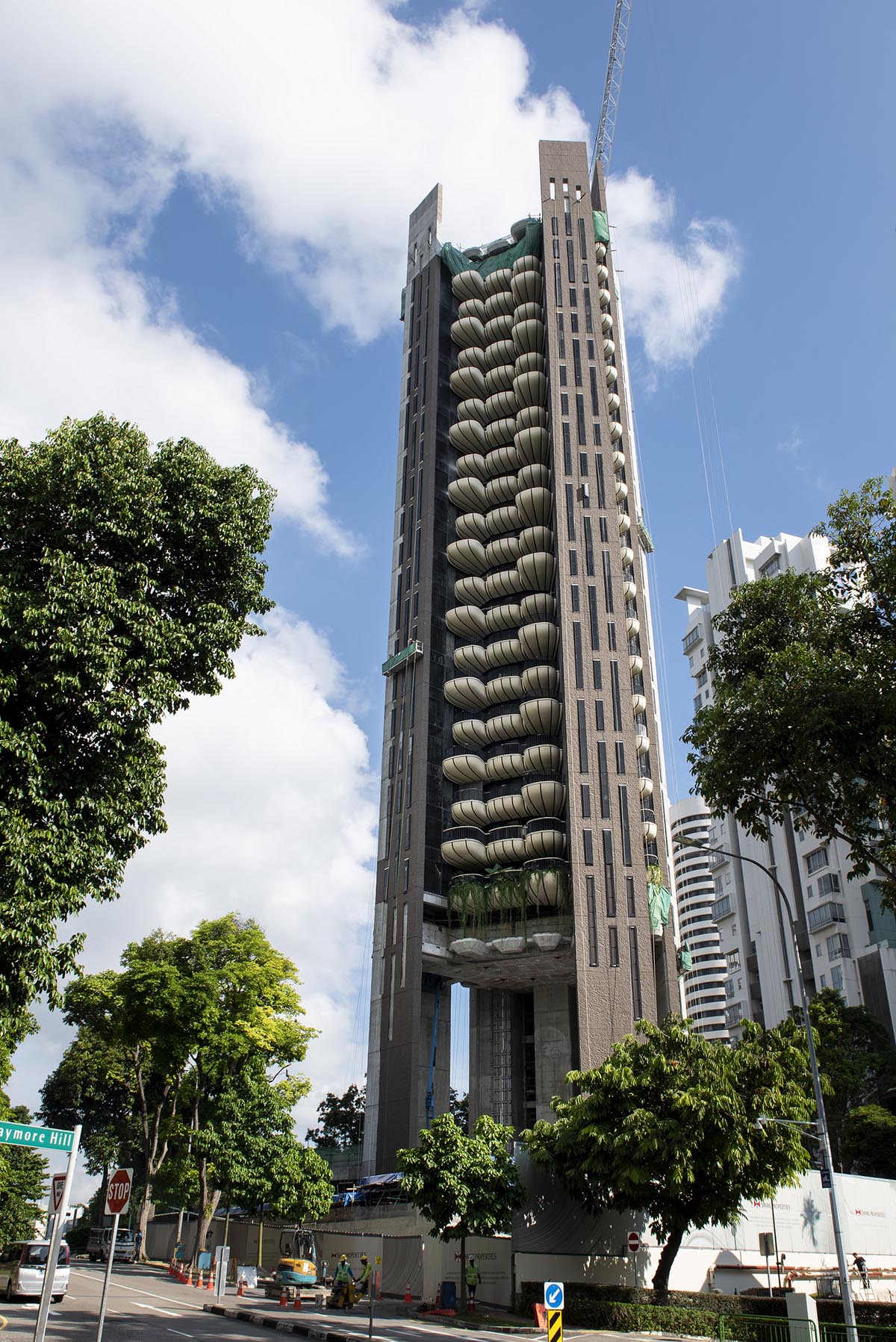 Heatherwick Studio unveils its new residential tower with rounded bulb shaped balconies in Singapore