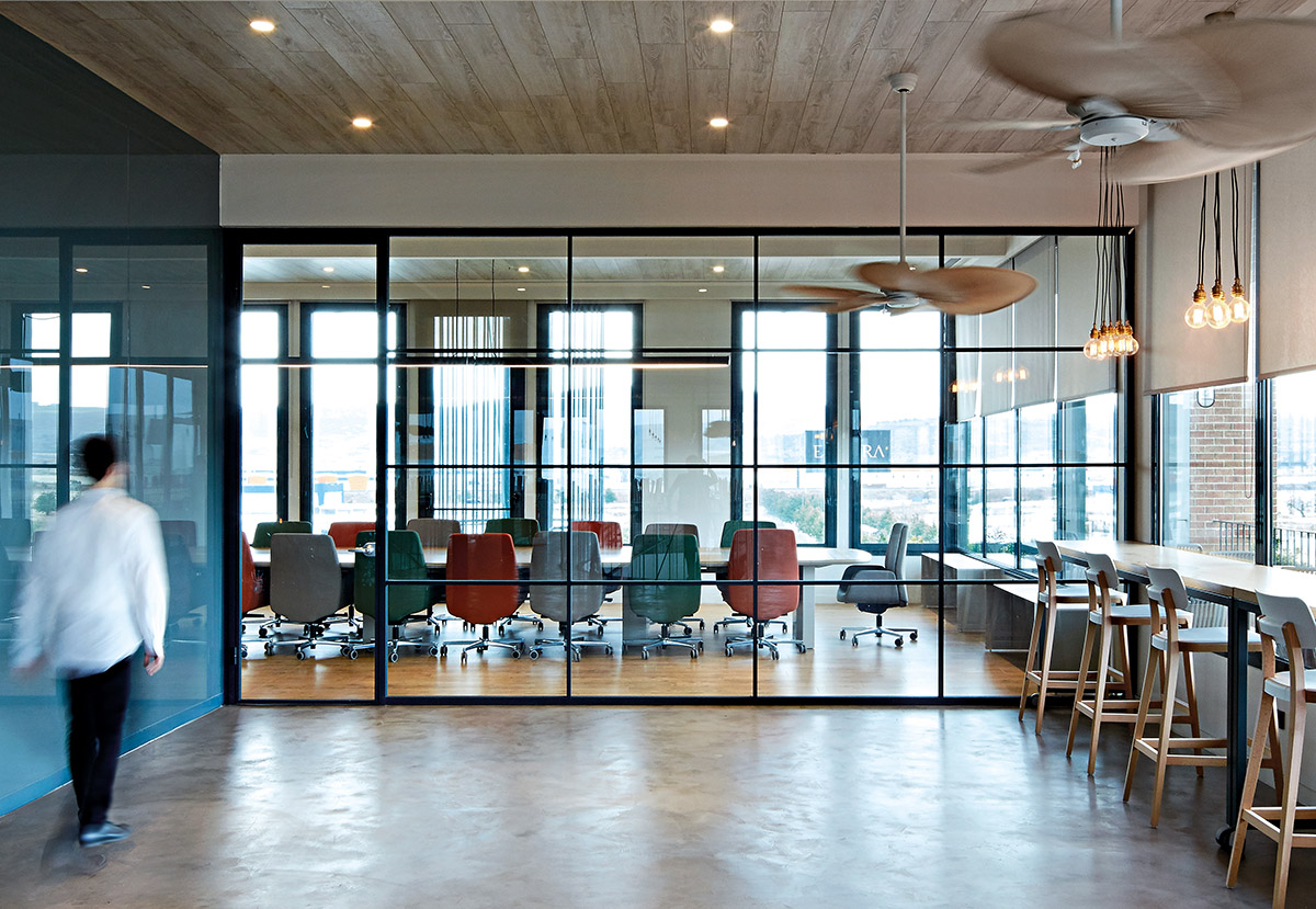 Yerce Architecture and ZAAS complete Empera Headquarters with large brick openings in Gaziantep