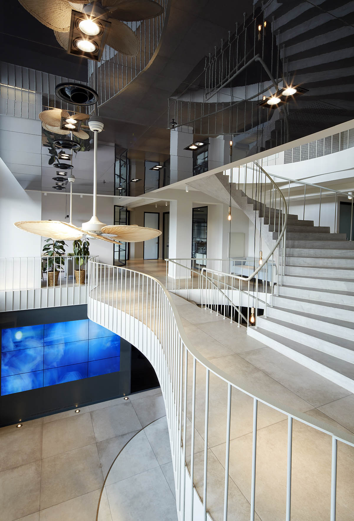 Yerce Architecture and ZAAS complete Empera Headquarters with large brick openings in Gaziantep