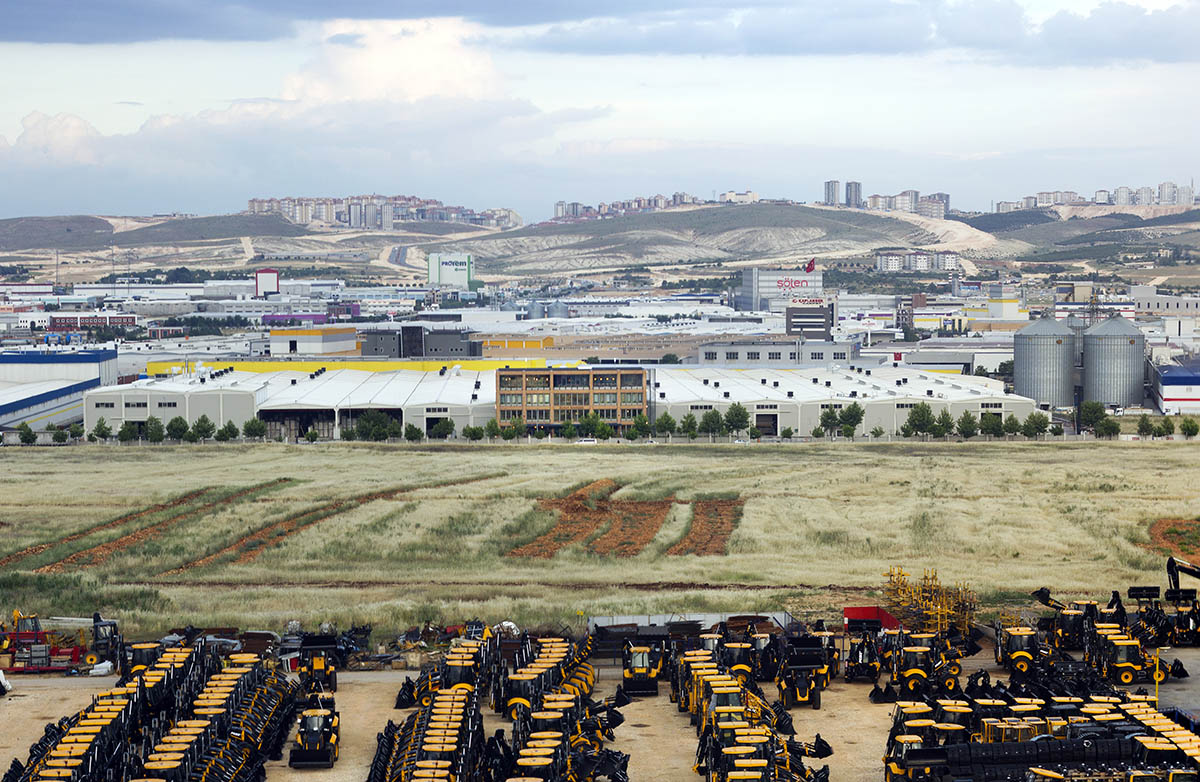 Yerce Architecture and ZAAS complete Empera Headquarters with large brick openings in Gaziantep
